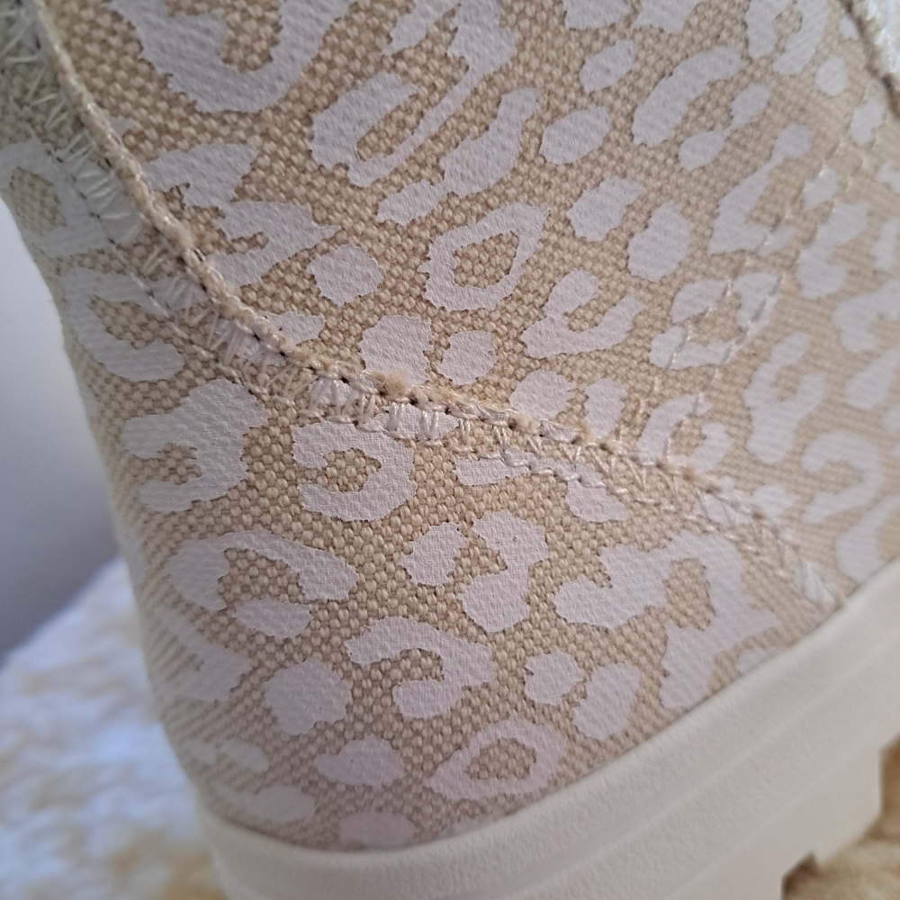 Lucky Brand Women's Eisley Causal High Top Sneaker - Picture 8 of 12